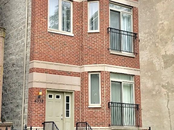 3rd image of 4338 S King Dr Unit 1