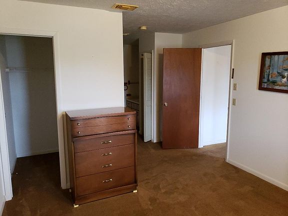 5th image of 482 SE Seahouse Dr