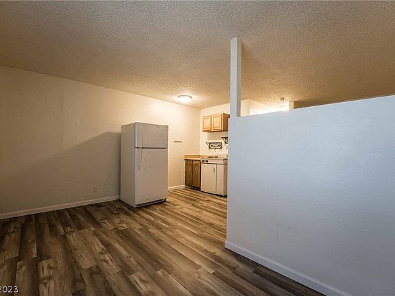 5th image of 136 Judy Ln APT 11A