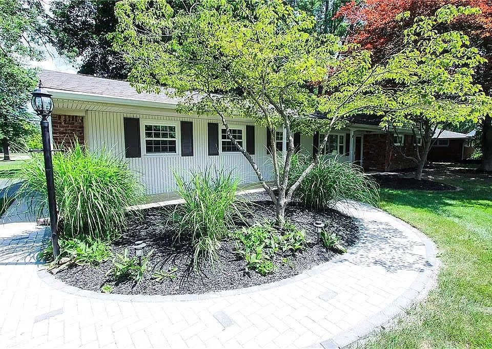 1st image of 10391 Orchard Park Dr W