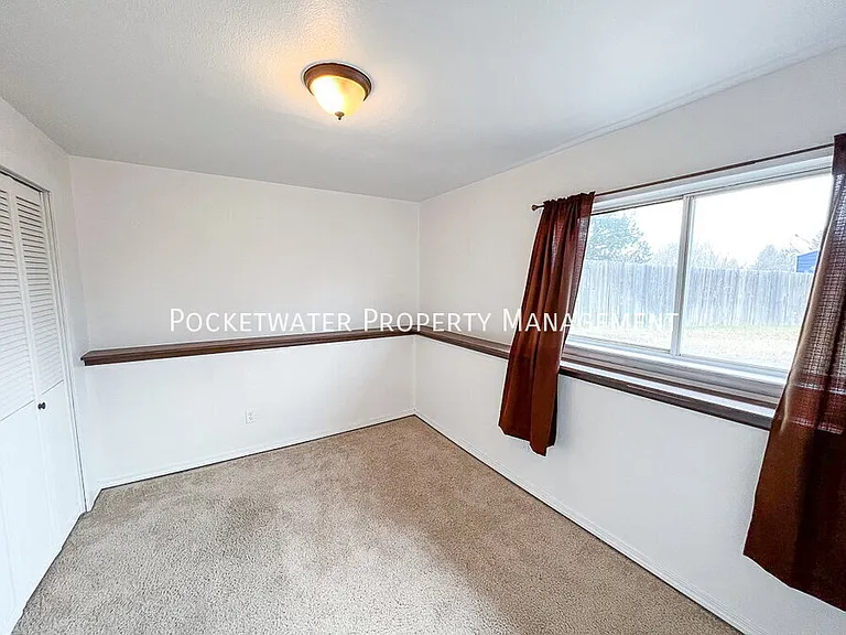 2207 Tulip St — Photo 17