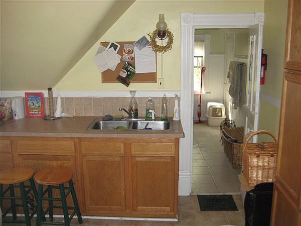 123 Paddock #2 Kitchen