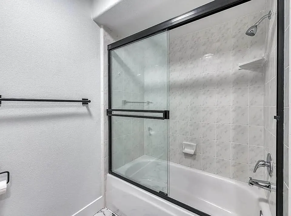 1542 E Alluvial Ave — Photo 4