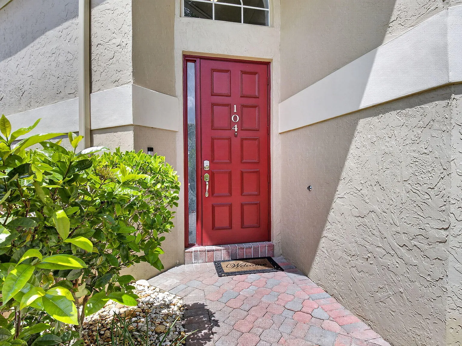 3 bed, 2.5 bath, 1676 sqft, $6,500 — Photo 4