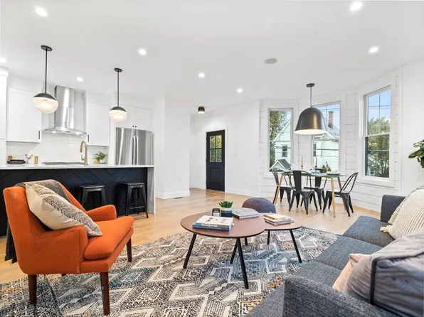 156 Hudson St #156, Somerville, MA 02144