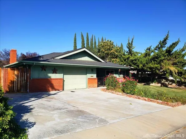 509 Oakwood St, Tehachapi, CA 93561
