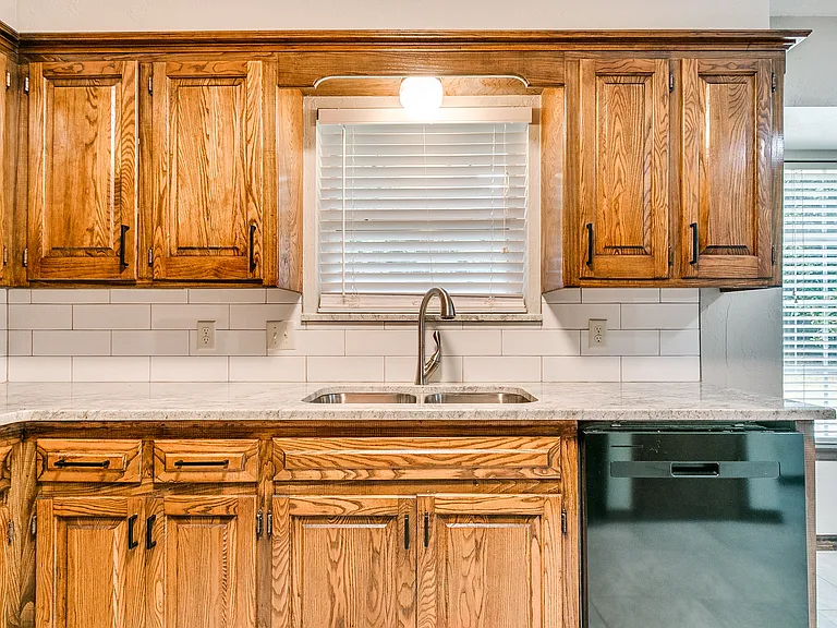 1213 Westbrooke Ter — Photo 10