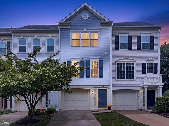 3rd image of 12150 Caithness Cir
