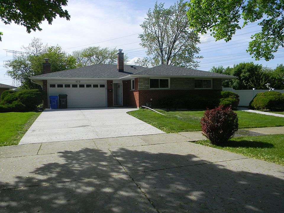 1st image of 650 Beau Dr