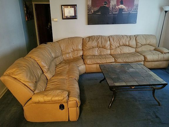 1st floor living room