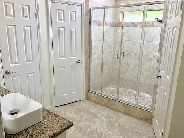 6650 Grove Field Ln — Photo 9