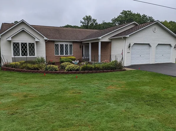 16275 Treasure Lake Rd, Du Bois, PA 15801