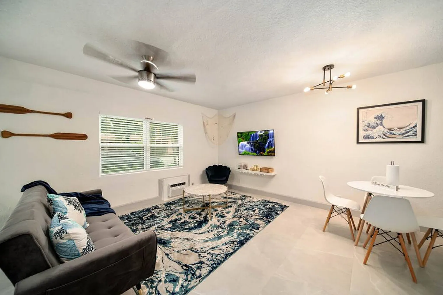 1 bed, 1.0 bath, 1194 sqft, $3,110 — Photo 2