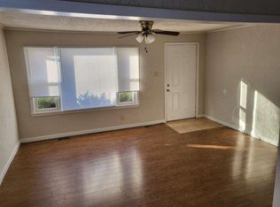 2039 W Union Chapel Rd, Nixa, MO 65714