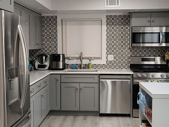 3rd image of 304 Palsa Ave #1