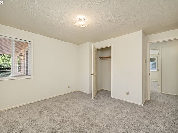 5th image of 639 S 70th St