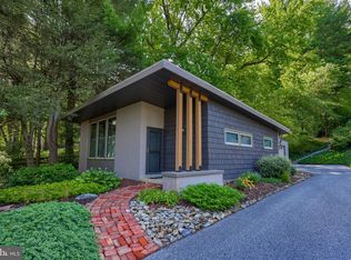 2266 Raleigh Dr, Lancaster, PA 17601