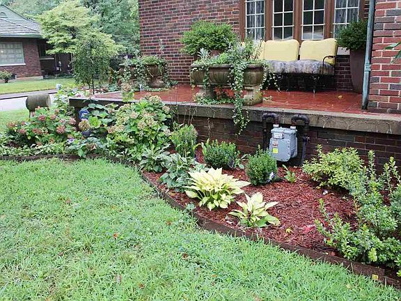 4th image of 1309 E Park Dr