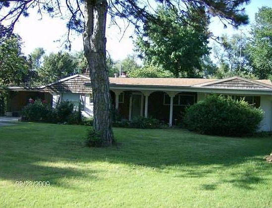 1st image of 1622 N Highland Dr