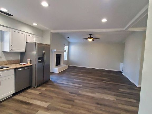 4th image of 1290 Eaglewood Dr