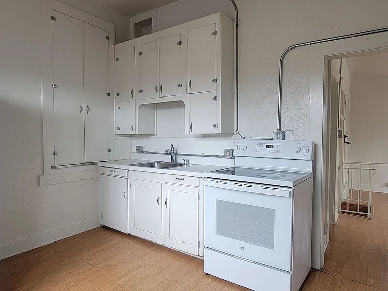 428 Greenwood Ave — Photo 10
