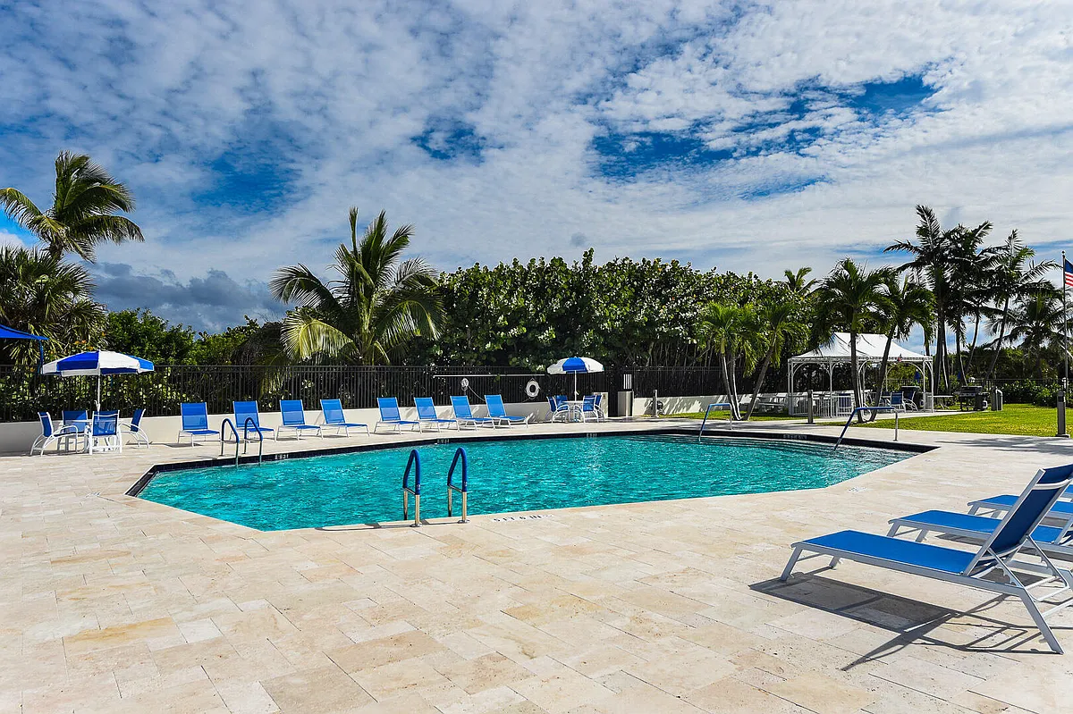 Building Photo - 145 Ocean Ave #808