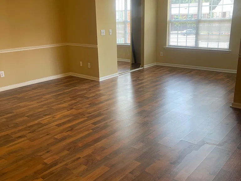 527 Third Loop Rd #E — Photo 2