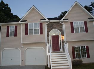 76 Moreland Cir, Hiram, GA 30141