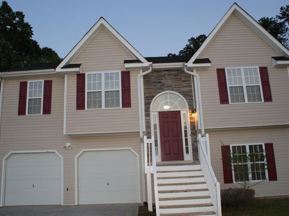 76 Moreland Cir