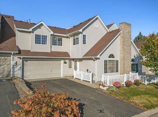 7271 Brittany Ln #50, Inver Grove Heights, MN 55076