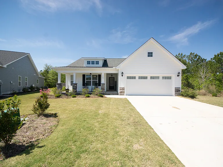 107 Prescott Cir — Photo 6