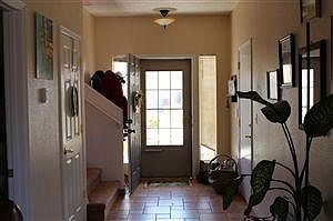 4th image of 1068 Maroa St NW