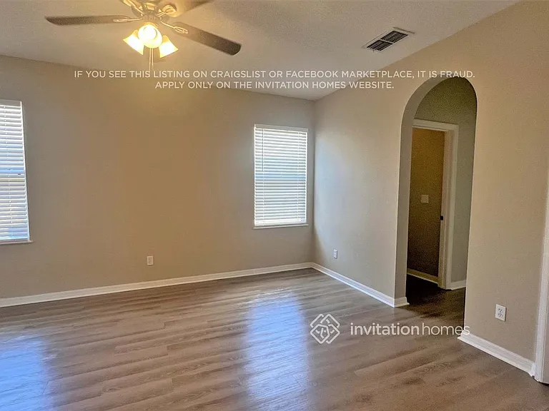 186 Dakota Ave — Photo 5