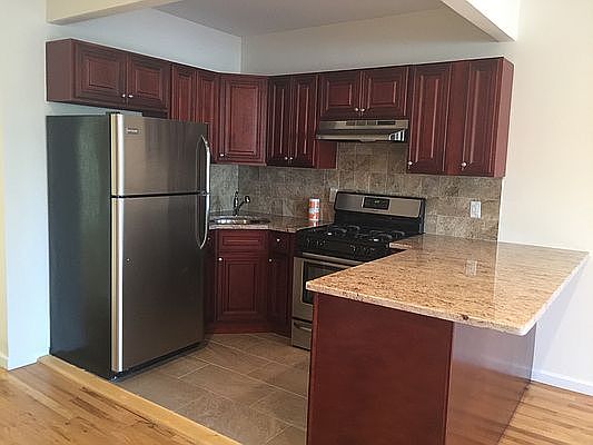 3rd image of 23-54 36th St #3