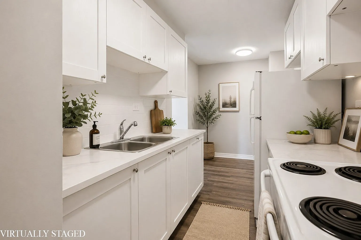 Kensington Apartments — Photo 1