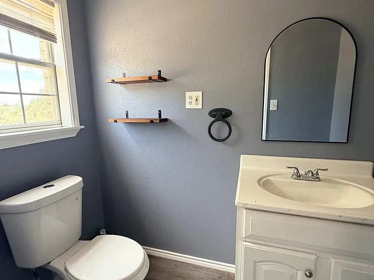 5208 S Highway 349 — Photo 3