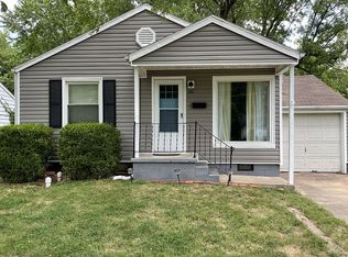 1240 S Crutcher Ave, Springfield, MO 65804