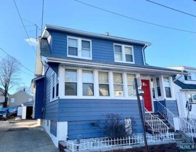 426-428 E 24th St, Paterson, NJ, 07514