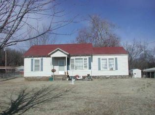 1678 E Huntsville Rd, Fayetteville, AR 72701