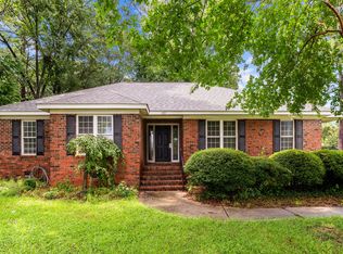 1105 Red Banks Rd, Greenville, NC 27858