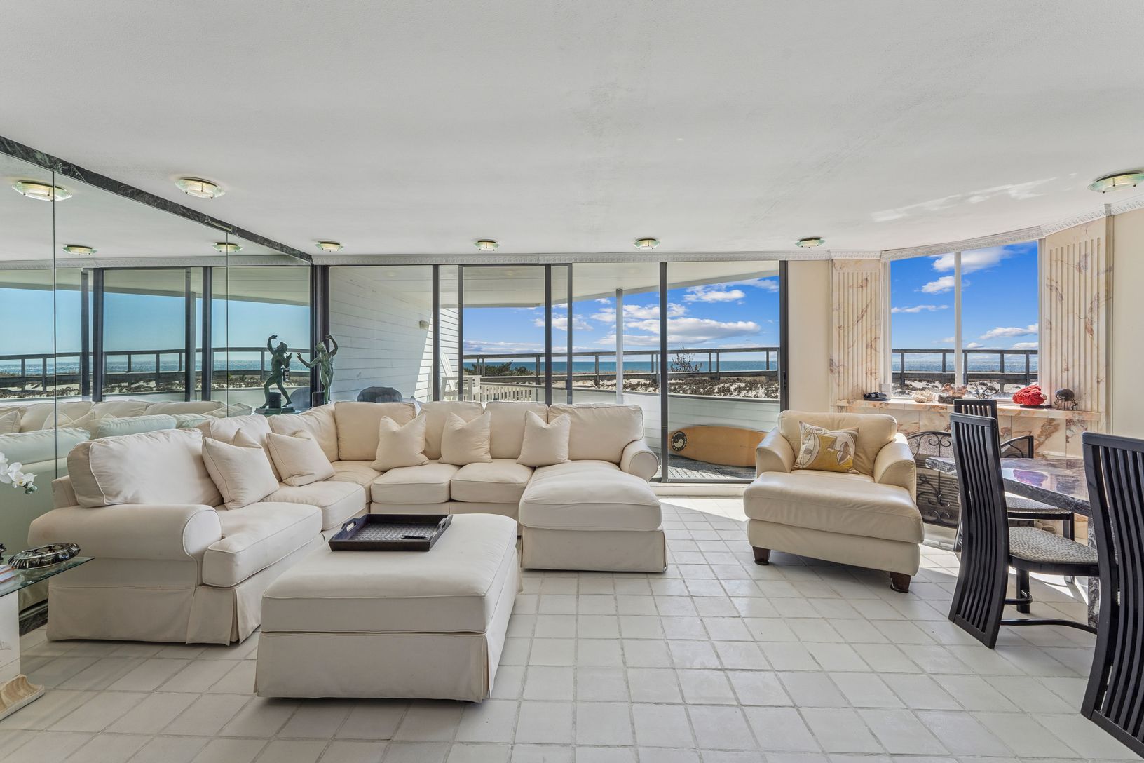  Open Living Area