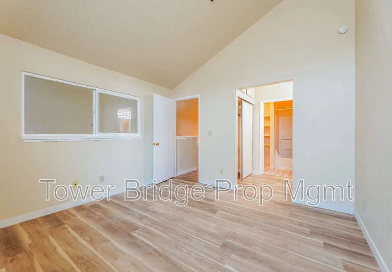 1019 Dornajo Way #246 — Photo 10