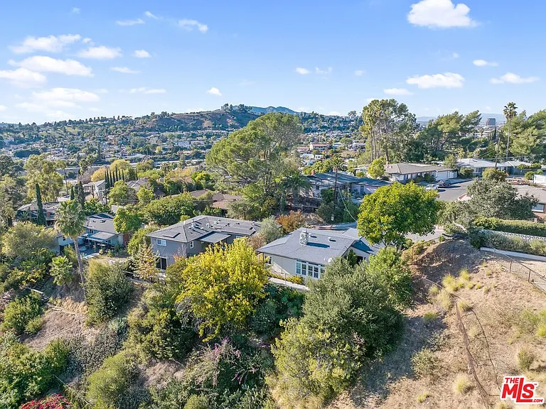 2648 Range Rd — Photo 3