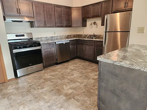 201 W Park Ave Photo 1
