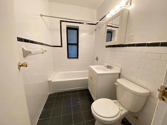 2nd image of 239 Ocean Ave APT 1I