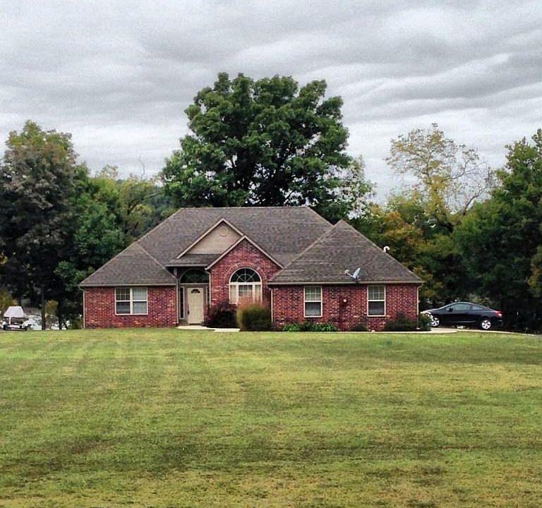 1st image of 215 NE 439th Dr