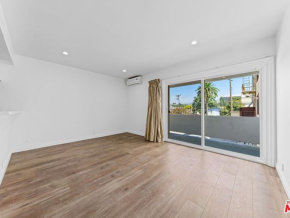 4th image of 255 N Union Ave APT 9
