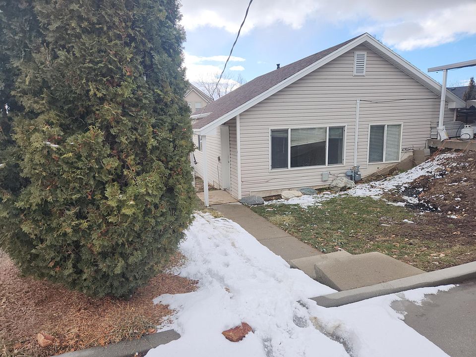 1st image of 960 S Main St