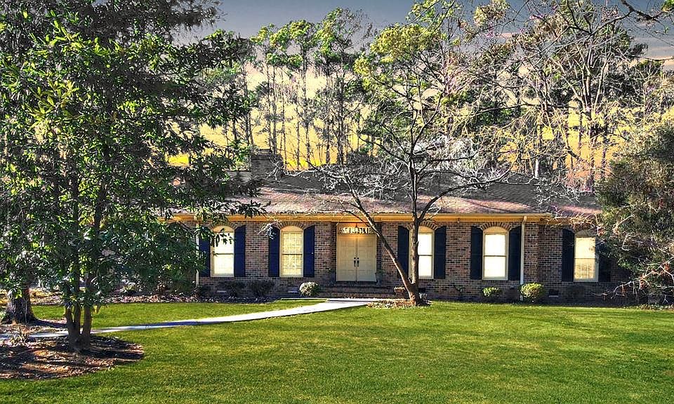 1st image of 104 Parkview Pl