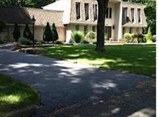 1010 Old Harbor Pl, Youngstown, OH 44511